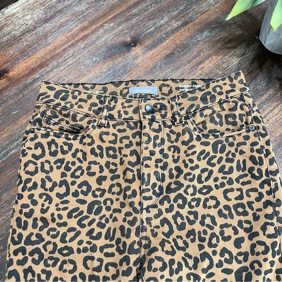 Bridget Crop High Rise Bootcut Jaguar Leopard Print Distressed Jean 26 - Picture 6 of 16